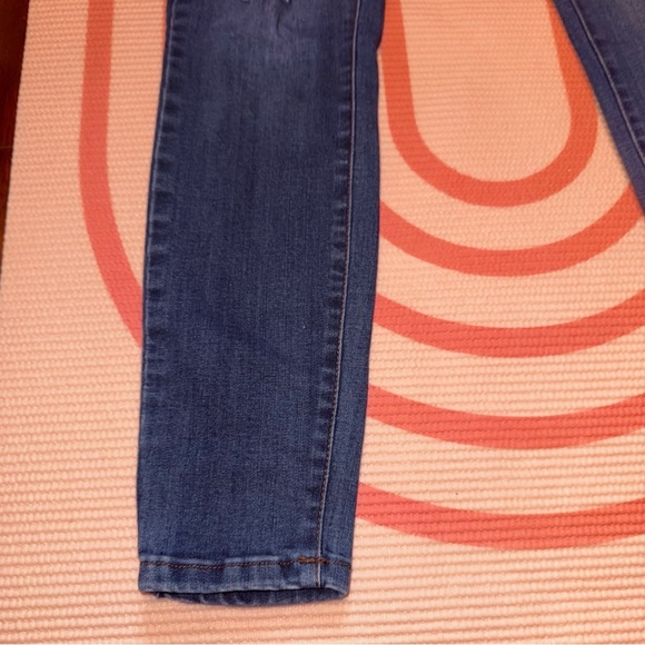 Fashion Nova Ripped Blue Skinny Jeans - Picture 6 of 9